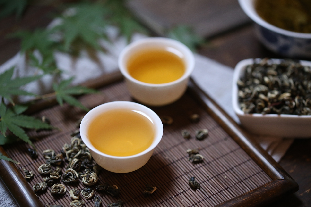 茶香入镜，影动百年 | 1819摄影工作室的茶叶美学之道
